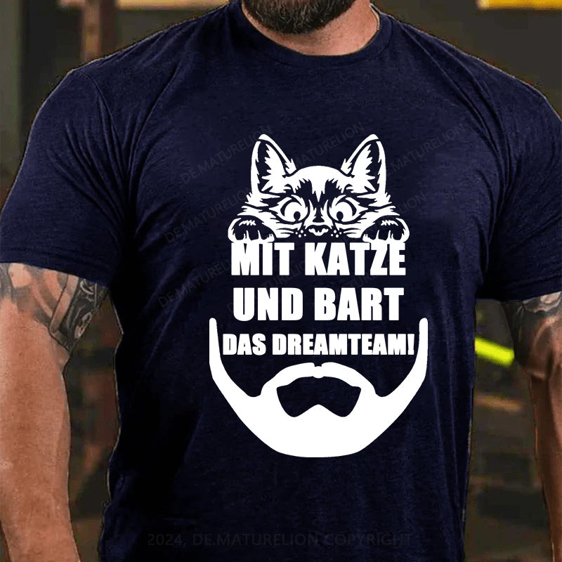 Mit Katze und Bart - das Dreamteam! T-Shirt