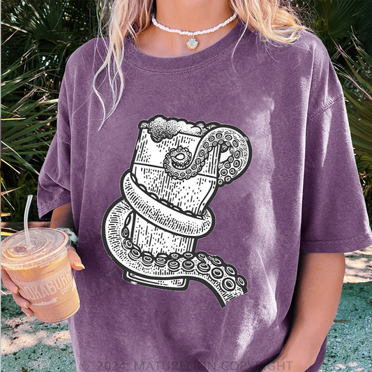 Maturelion Oktopus Und Bier Damen Gewaschene Vintage T-Shirt
