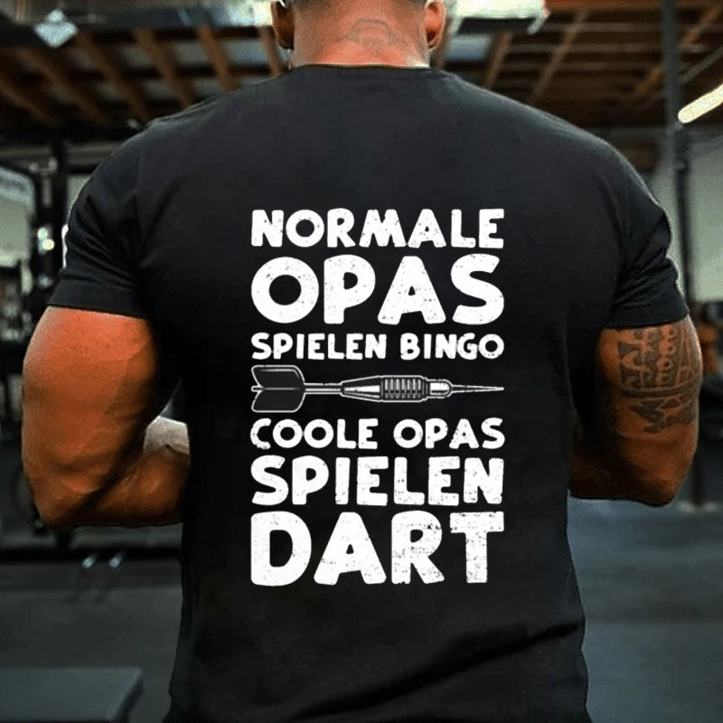 Normale Opas Spielen Bingo Coole Opas Spielen Dart T-Shirt