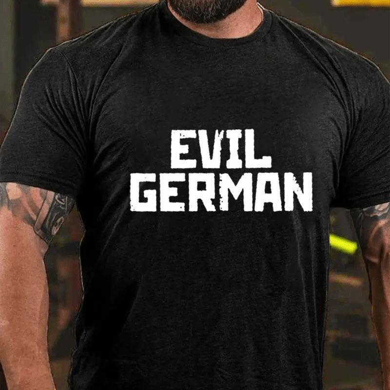 Böser Deutscher T-Shirt