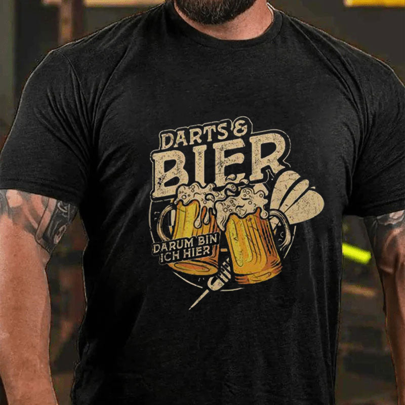 Darts Und Bier Darum Bin Ich Hier Dartspieler Dart T-Shirt