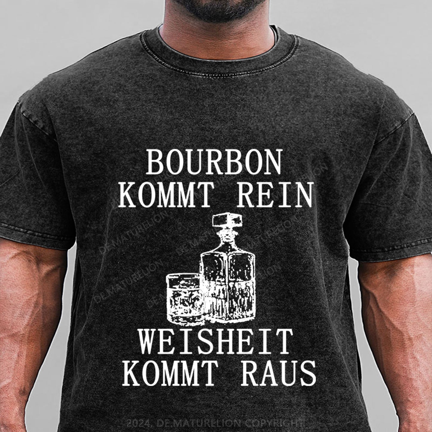 Bourbon kommt rein Weisheit kommt raus Gewaschene Vintage T-Shirt