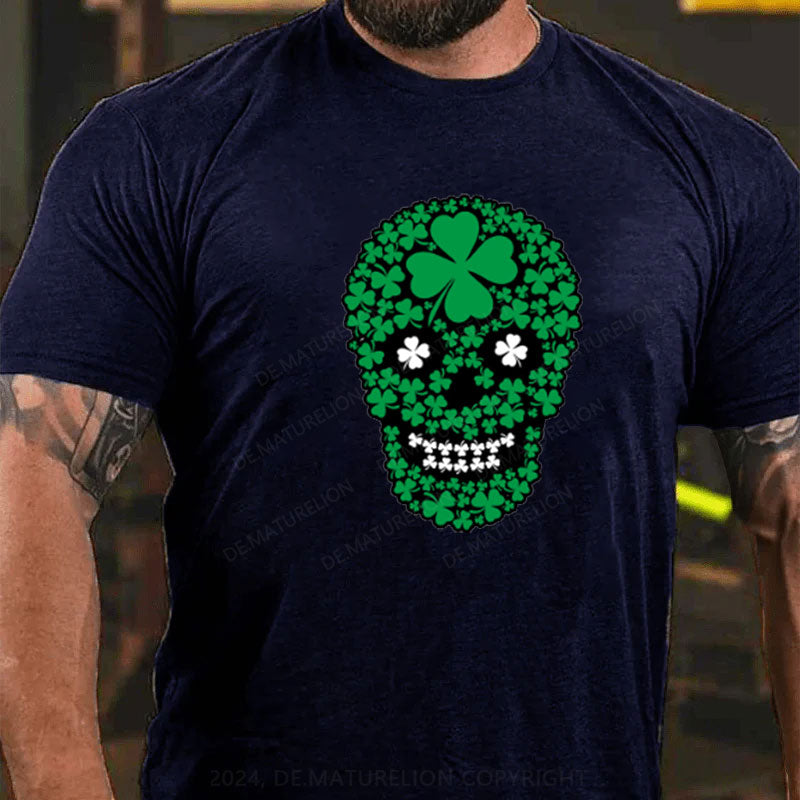 St. Patricks Tag Kleeblatt Skeleton T-Shirt