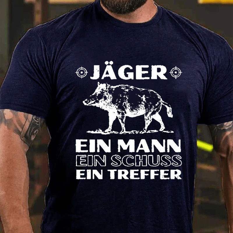 Jäger Ein Mann Ein Schuss Ein Treffer T-Shirt