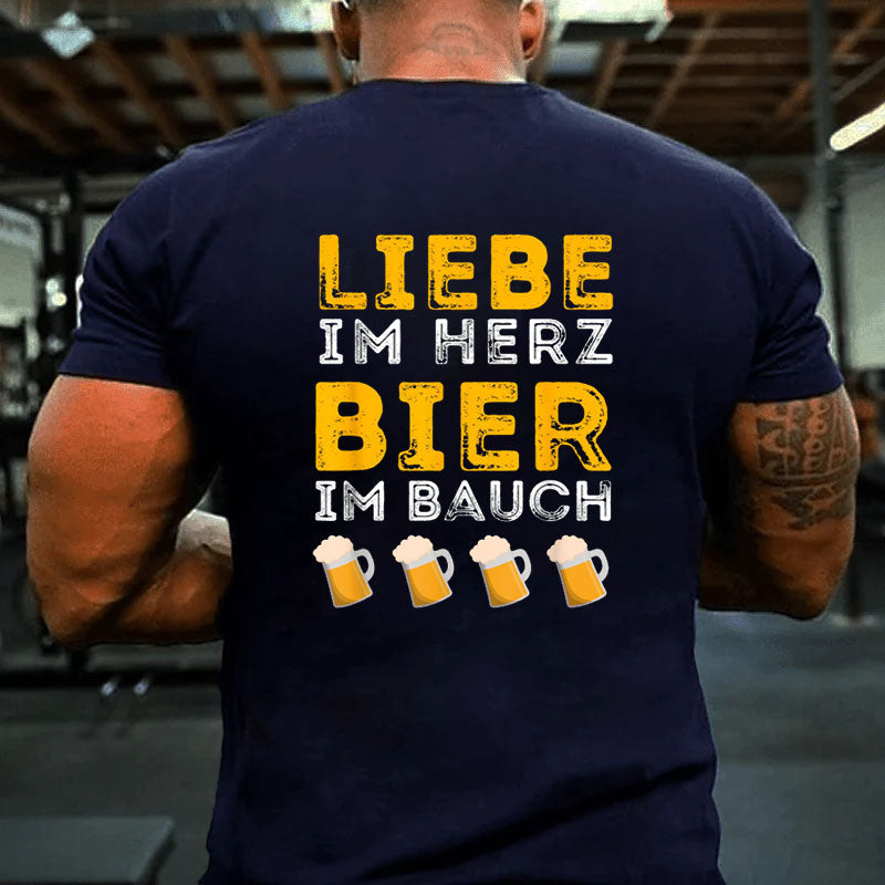 Bier im Bauch für Bierliebhaber Bierbauch Biertrinker T-Shirt