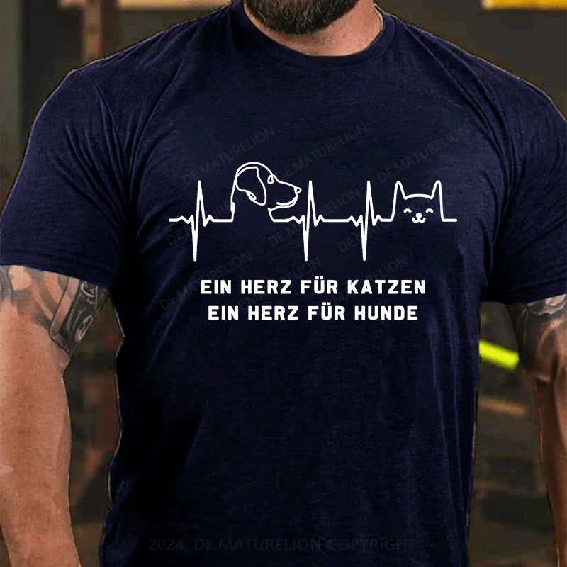 Ein Herz für Katzen Ein Herz für Hunde T-Shirt