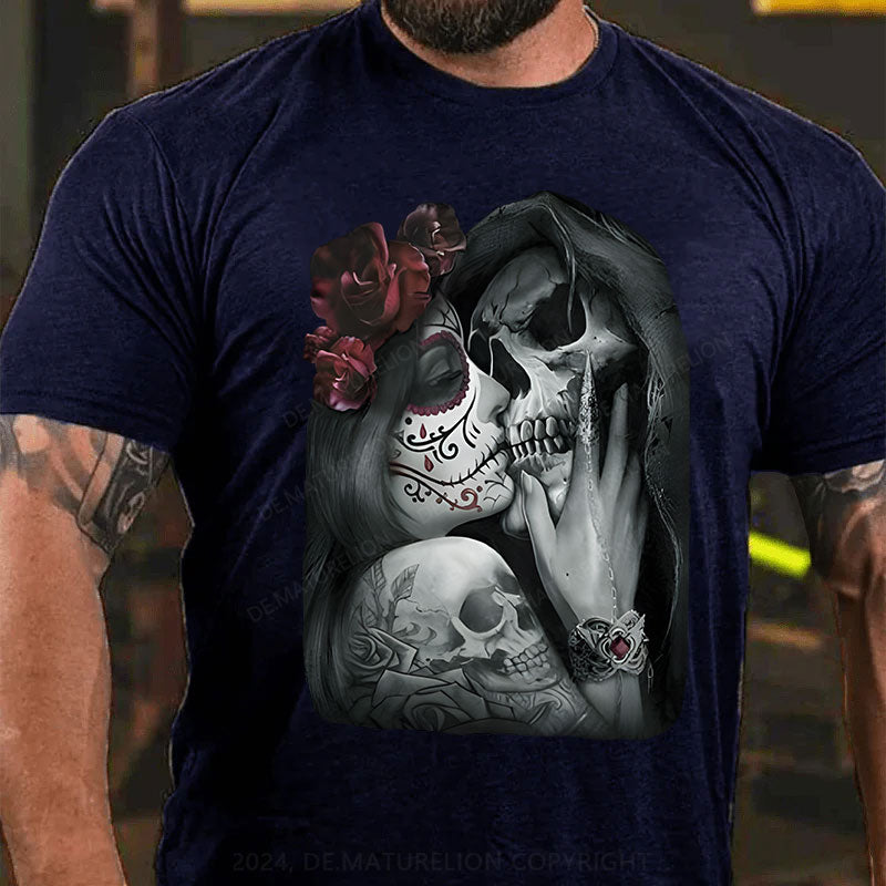 Skeleton Blumen Liebe Weihnachten T-Shirt