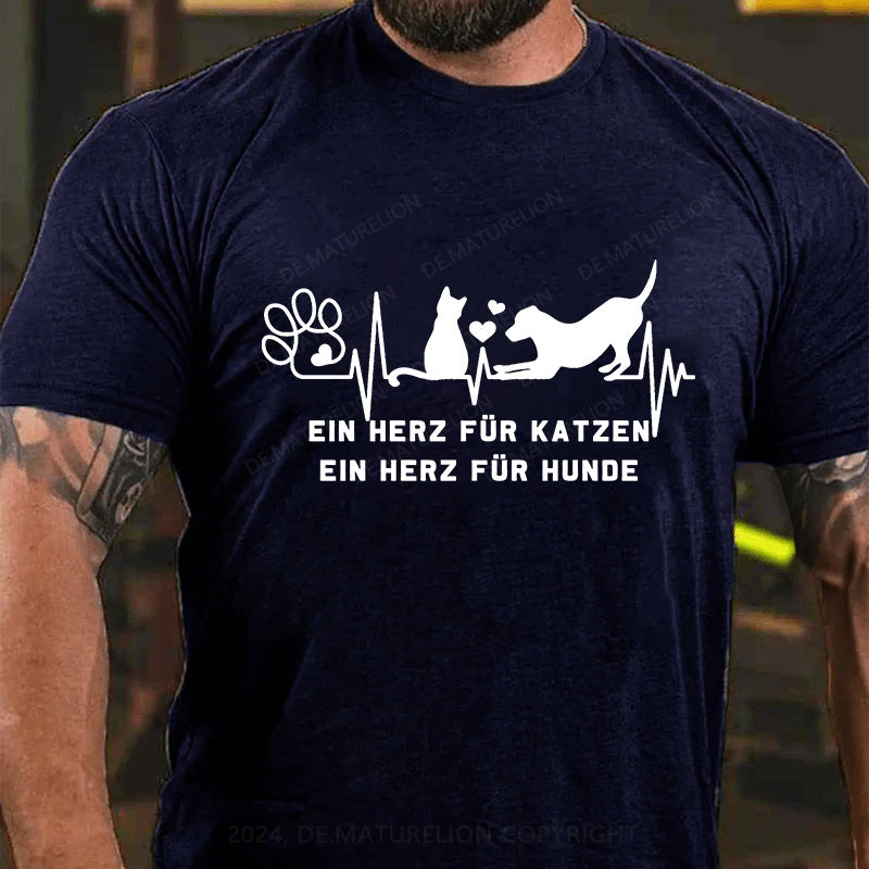 Ein Herz für Katzen Ein Herz für Hunde T-Shirt