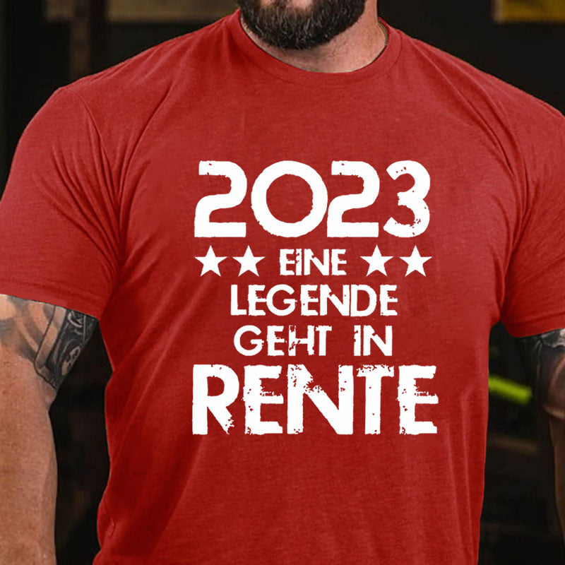 Personalisiert 2023 eine Legende geht in Rente T-Shirt