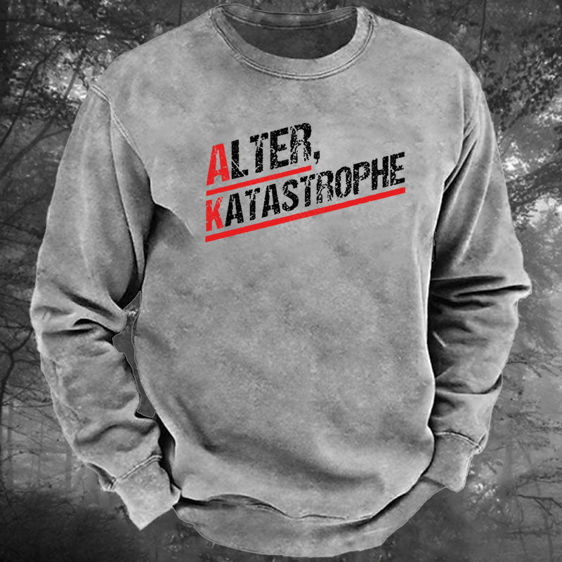 Alter Katastrophe Gewaschenes Sweatshirt