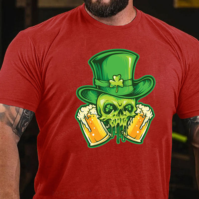 St. Patricks Tag Skeleton Und Bier T-Shirt