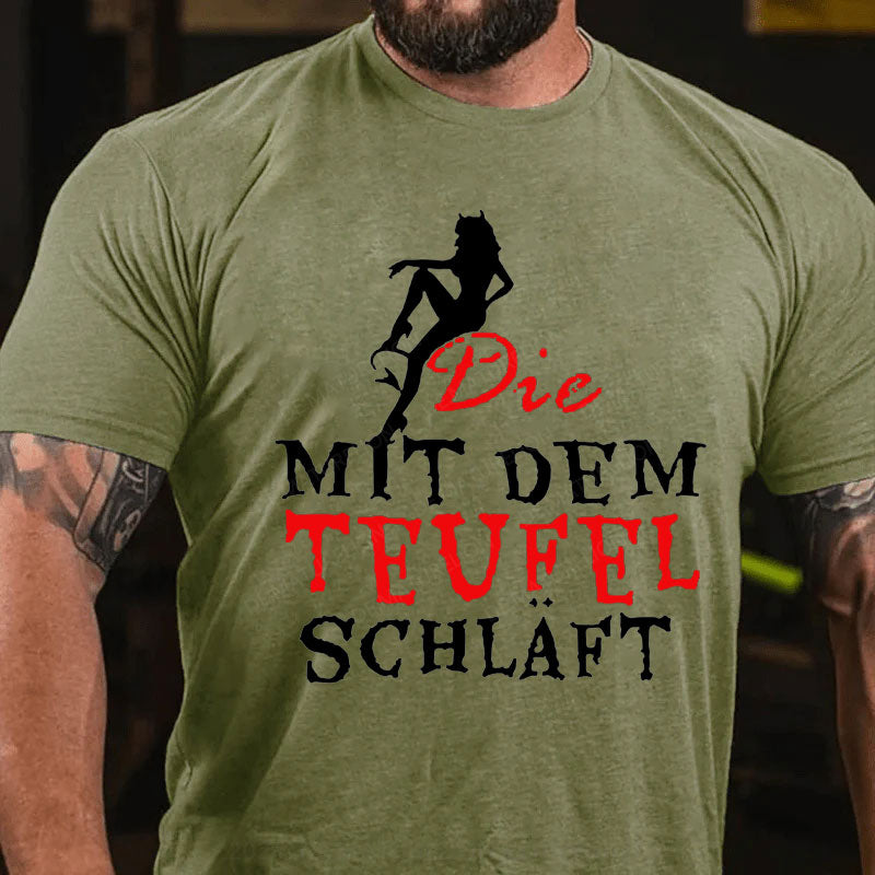 Die mit dem Teufel schläft T-Shirt