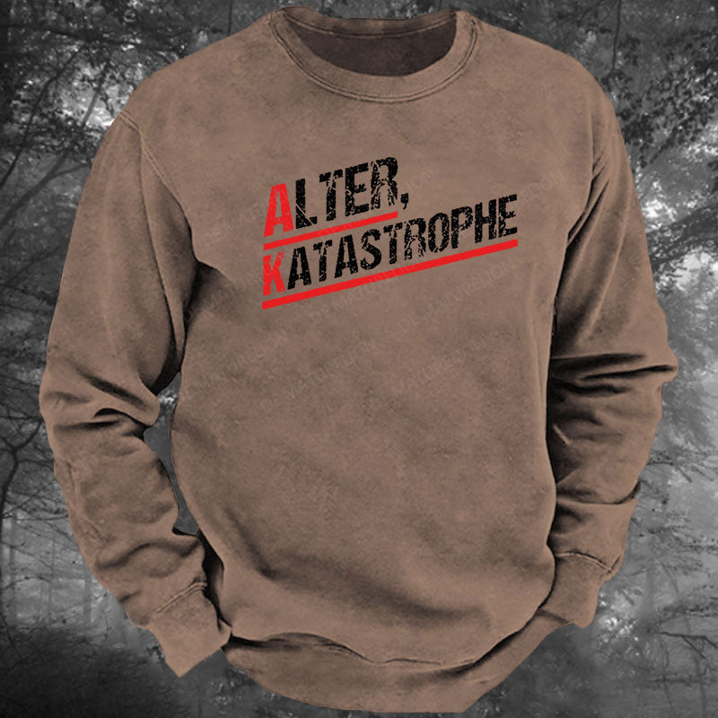 Alter Katastrophe Gewaschenes Sweatshirt