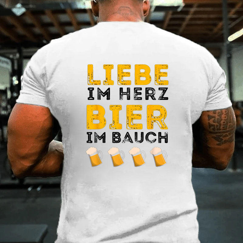 Bier im Bauch für Bierliebhaber Bierbauch Biertrinker T-Shirt