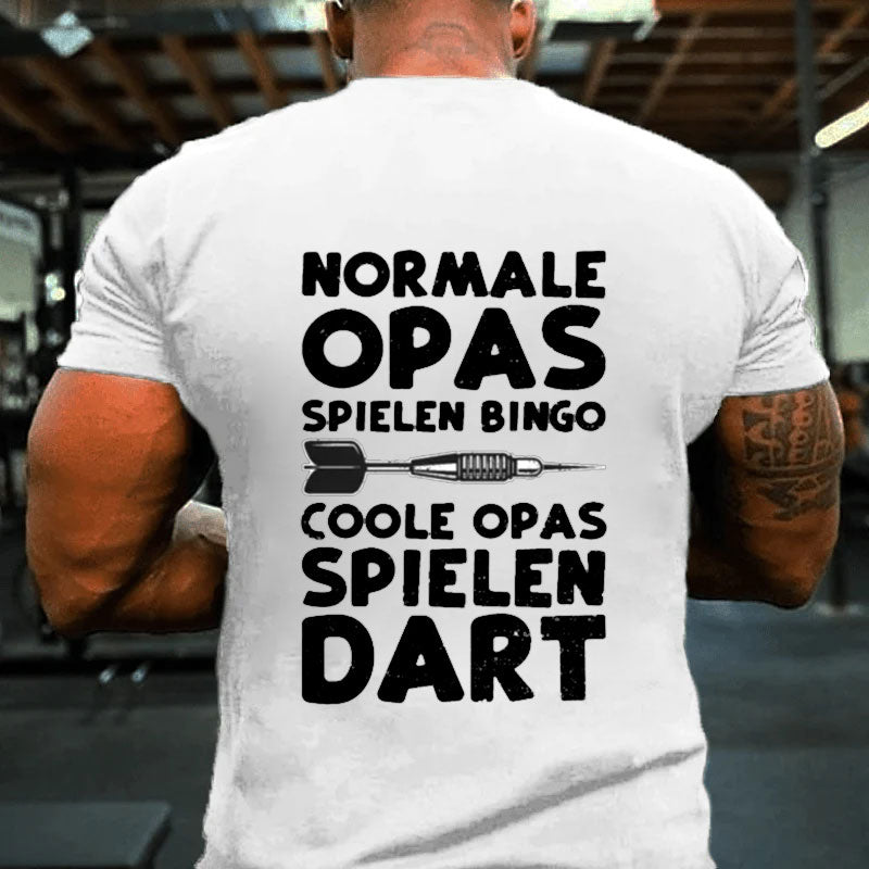 Normale Opas Spielen Bingo Coole Opas Spielen Dart T-Shirt