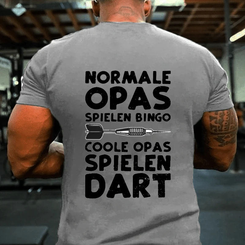 Normale Opas Spielen Bingo Coole Opas Spielen Dart T-Shirt