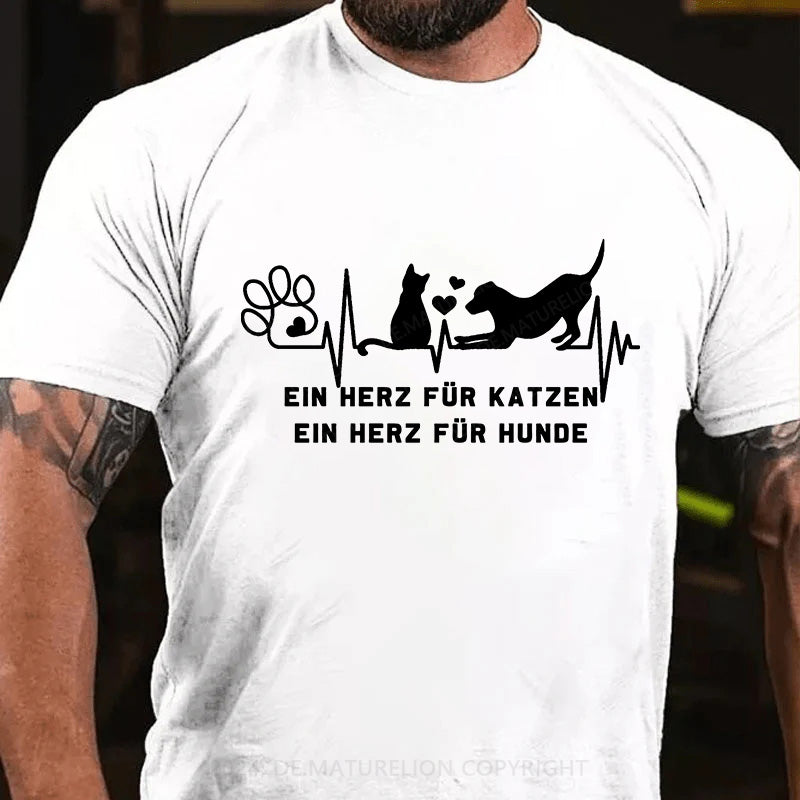 Ein Herz für Katzen Ein Herz für Hunde T-Shirt