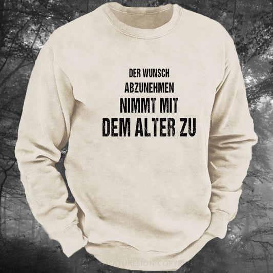 Der Wunsch abzunehmen, nimmt mit dem Alter zu Gewaschenes Sweatshirt