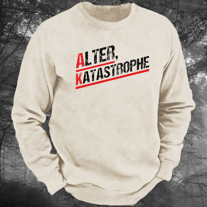 Alter Katastrophe Gewaschenes Sweatshirt