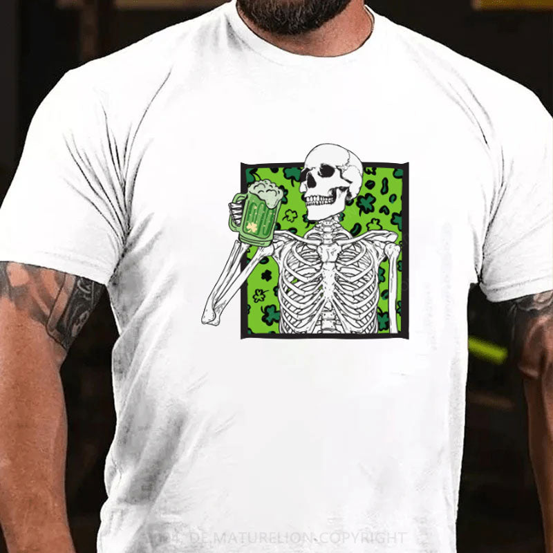 St. Patricks Tag Kleeblatt Skeleton Bier T-Shirt