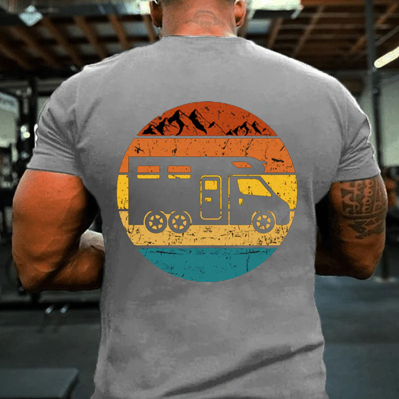 Wohnmobil im Retro Stil Sonnenuntergang T-Shirt