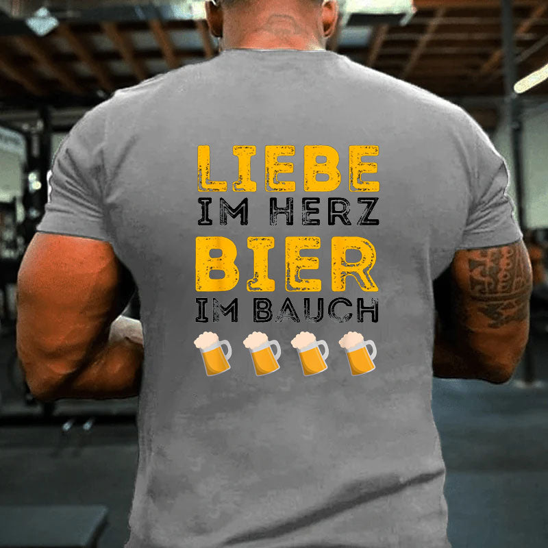 Bier im Bauch für Bierliebhaber Bierbauch Biertrinker T-Shirt