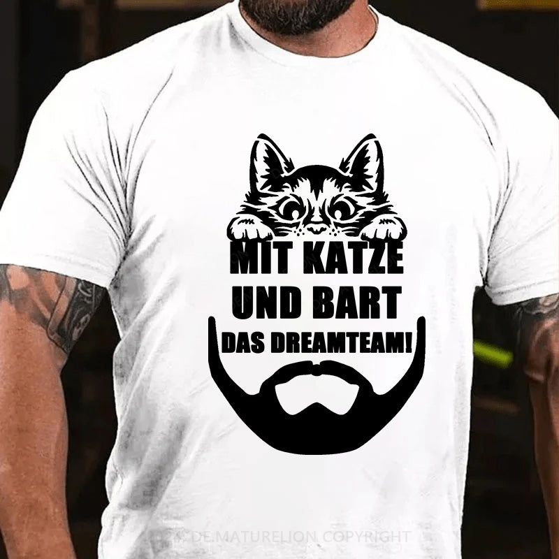 Mit Katze und Bart - das Dreamteam! T-Shirt