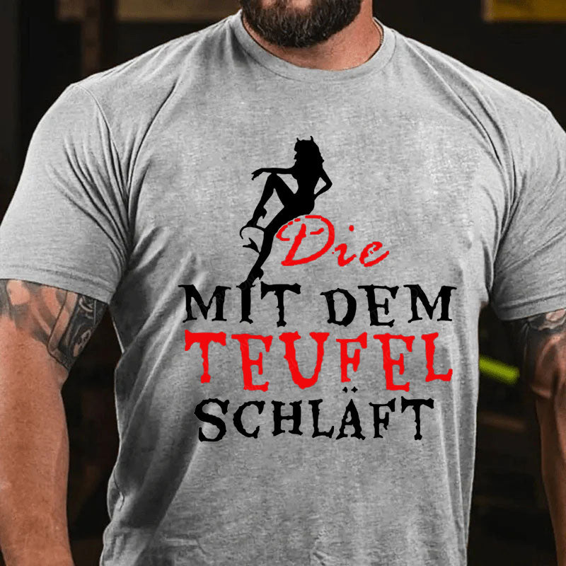 Die mit dem Teufel schläft T-Shirt