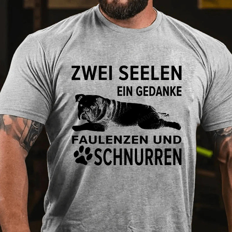 Zwei Seelen, ein Gedanke: Faulenzen und Schnurren T-Shirt