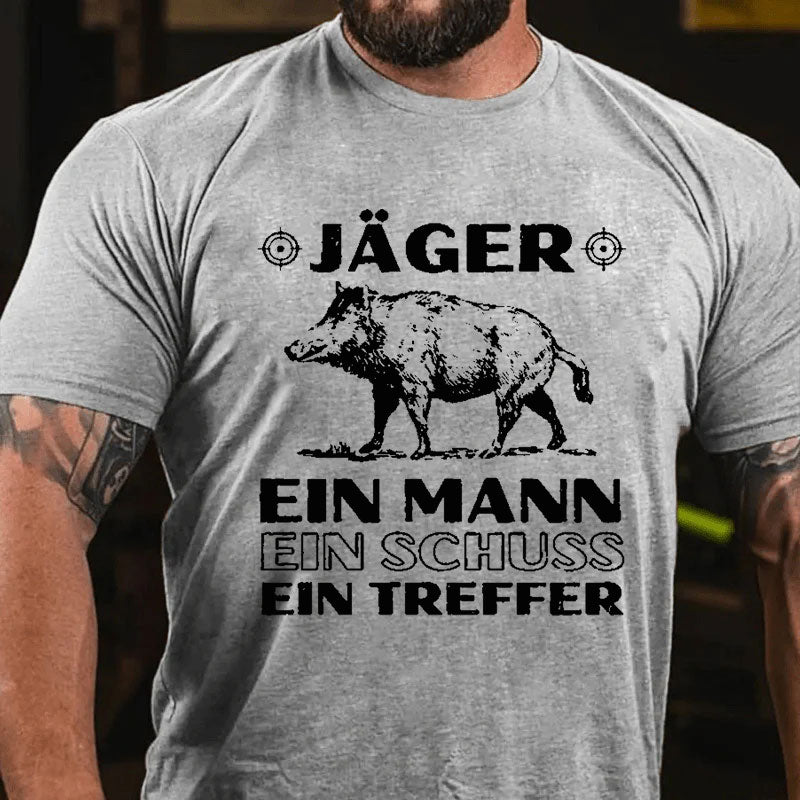 Jäger Ein Mann Ein Schuss Ein Treffer T-Shirt