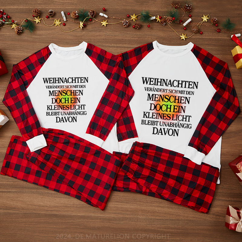 Maturelion Weihnachten verändert sich mit den Menschen, doch ein kleines Licht bleibt unabhängig davon Weihnachten Familien Pyjama