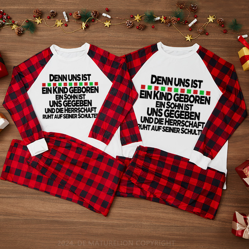 Maturelion Denn uns ist ein Kind geboren, ein Sohn ist uns gegeben, und die Herrschaft ruht auf seiner Schulter Weihnachten Familien Pyjama