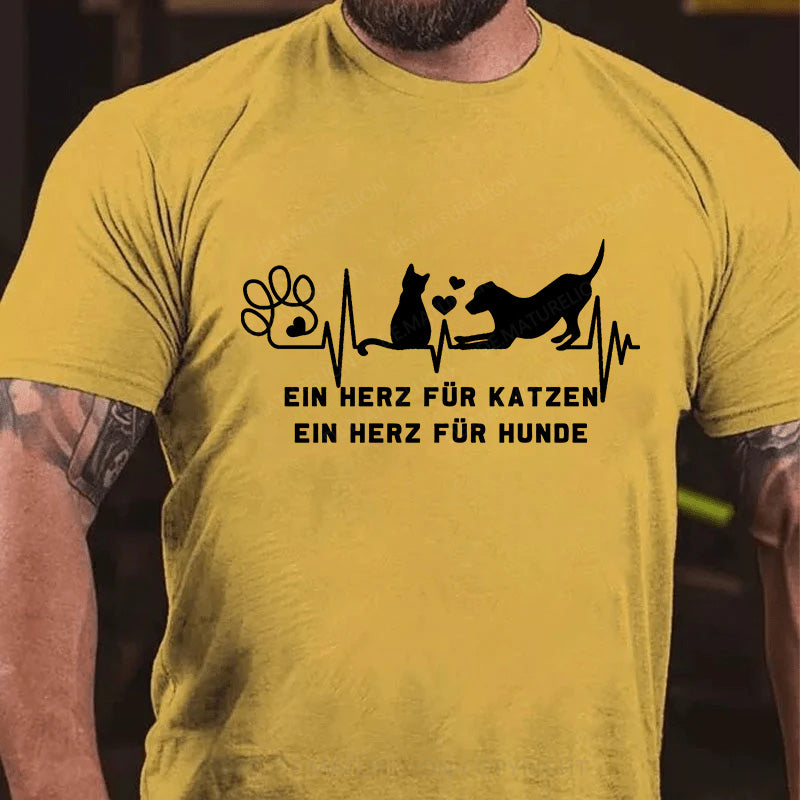 Ein Herz für Katzen Ein Herz für Hunde T-Shirt