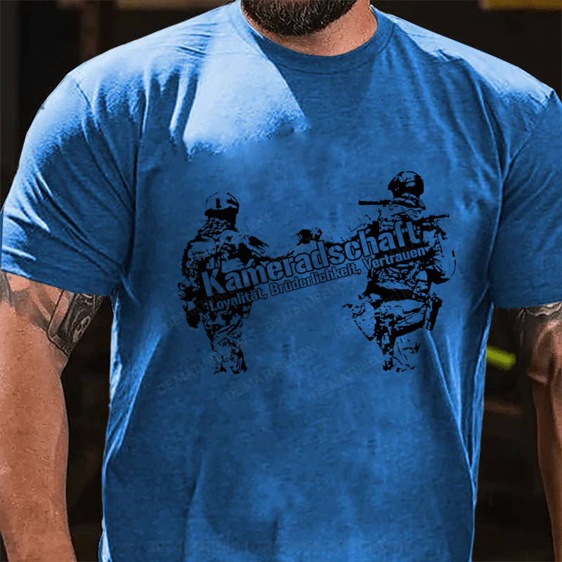 Kameradschaft Männer T-Shirt