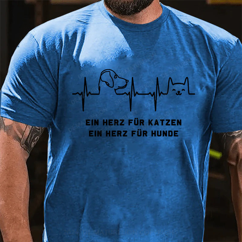 Ein Herz für Katzen Ein Herz für Hunde T-Shirt