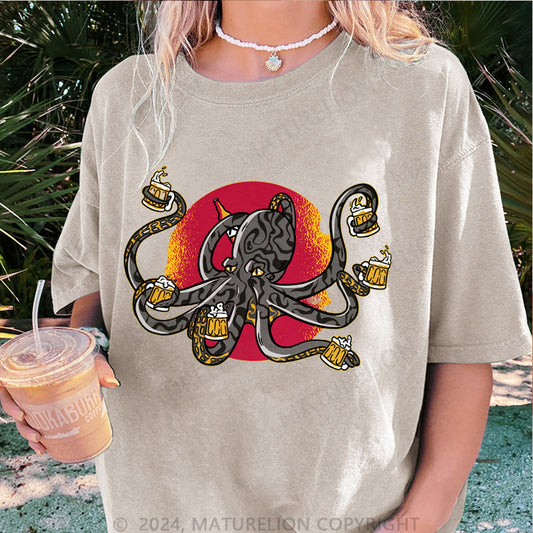 Maturelion Oktopus Und Bier Damen Gewaschene Vintage T-Shirt